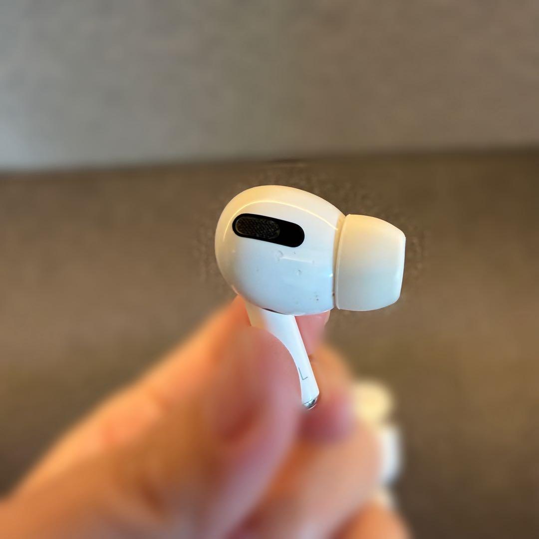 AirPods Pro 第1世代 ※右耳ジャンク/左耳・ケース正常