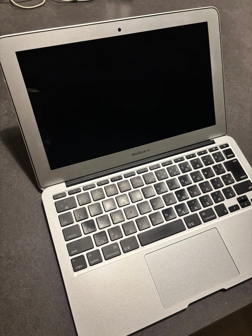 MacBook Air 11インチ 2015 4GB 初期化済み⭐︎軽作業向け