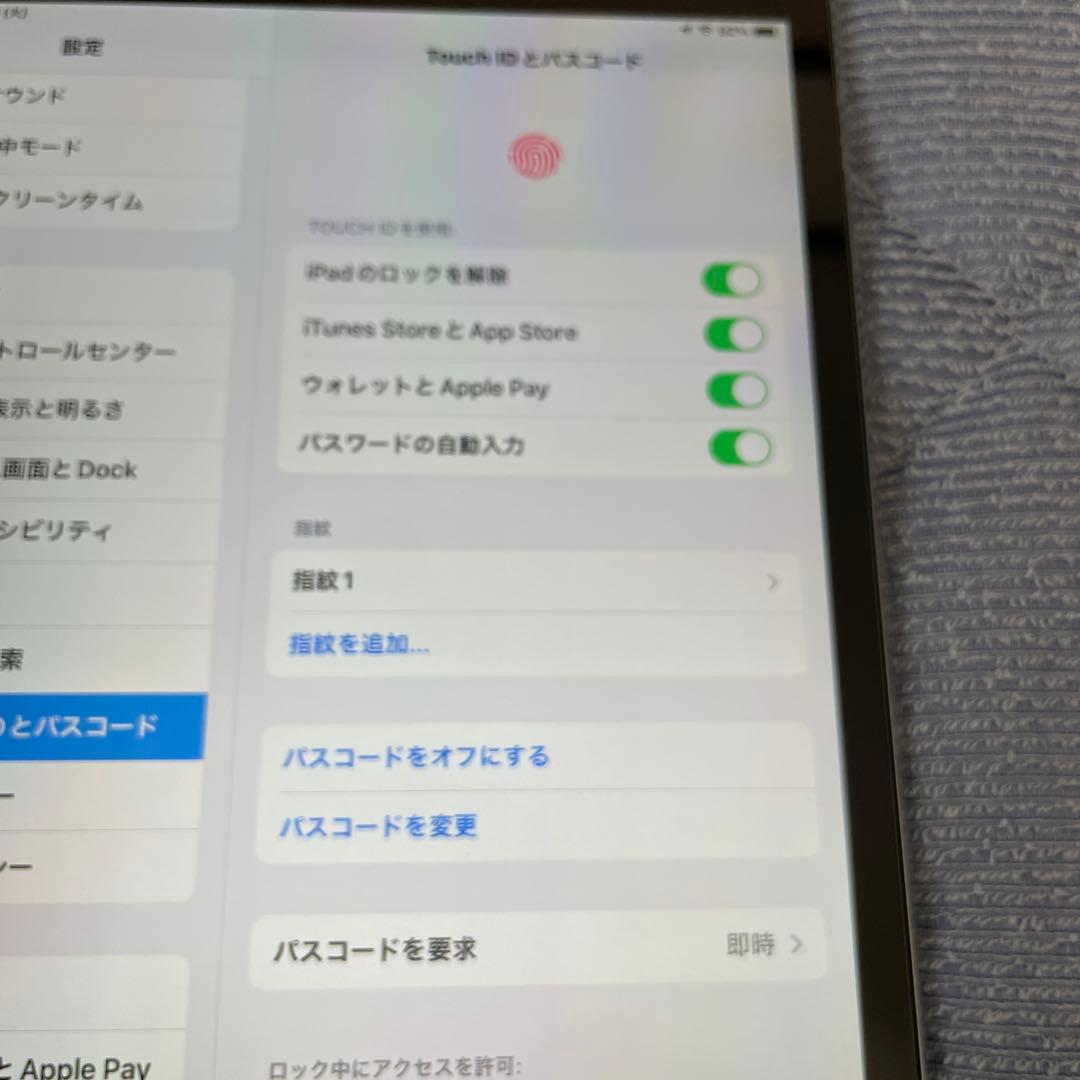 iPad mini4 128GB セルラーモデル　中古