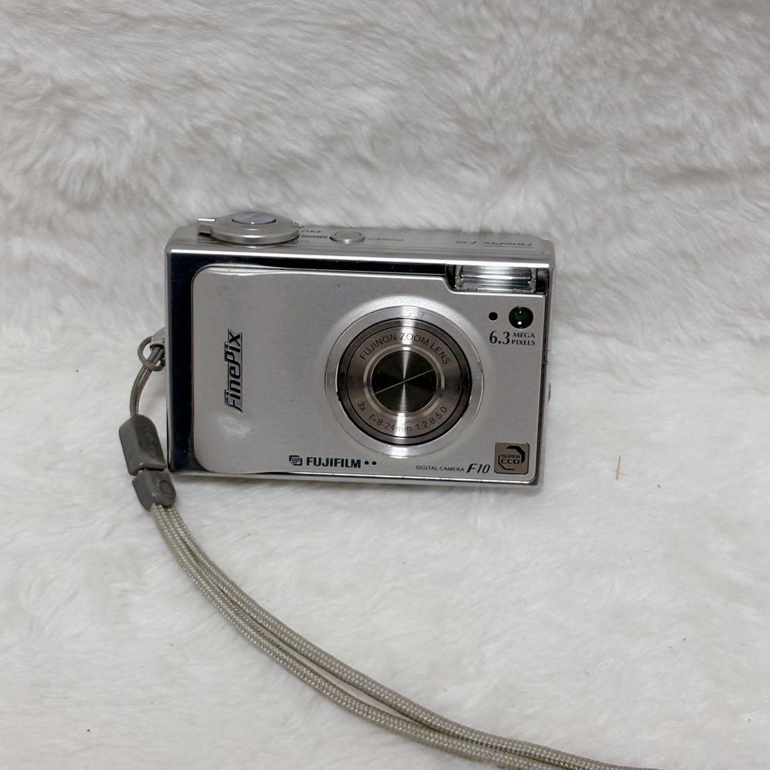 Fujifilm FinePix F10 デジタルカメラ