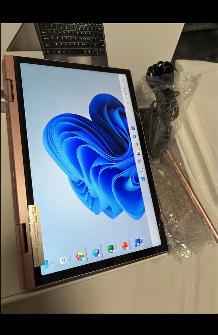 オールピンク！ノートPC laptop 2way タッチパネル搭載