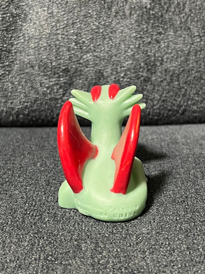 ポケモン指人形　ボーマンダ　色違い　非売品
