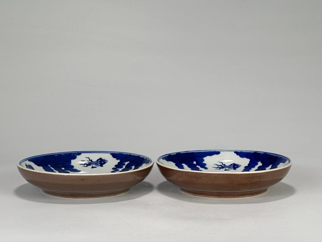 中国美術　清朝　清時代　青花　金魚文　時代物　皿　盤　一対　古物　唐物