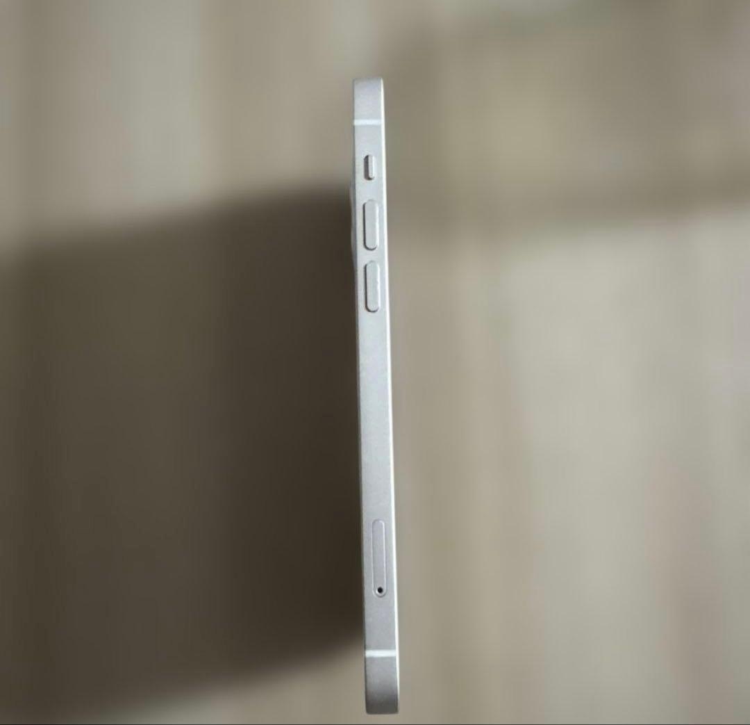 今週まで値引き中‼️iPhone12 本体　ホワイト　【美品】‼️