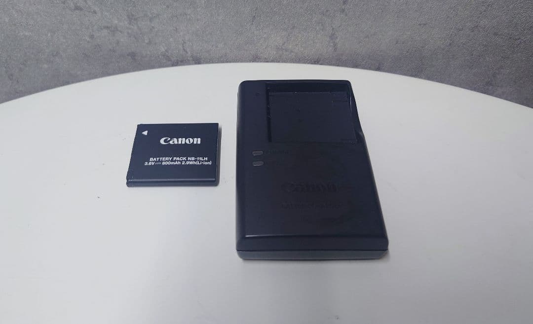 【送料込み】Canon　キャノン　IXY650　コンパクト デジタルカメラ　黒
