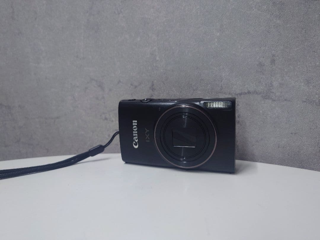 【送料込み】Canon　キャノン　IXY650　コンパクト デジタルカメラ　黒