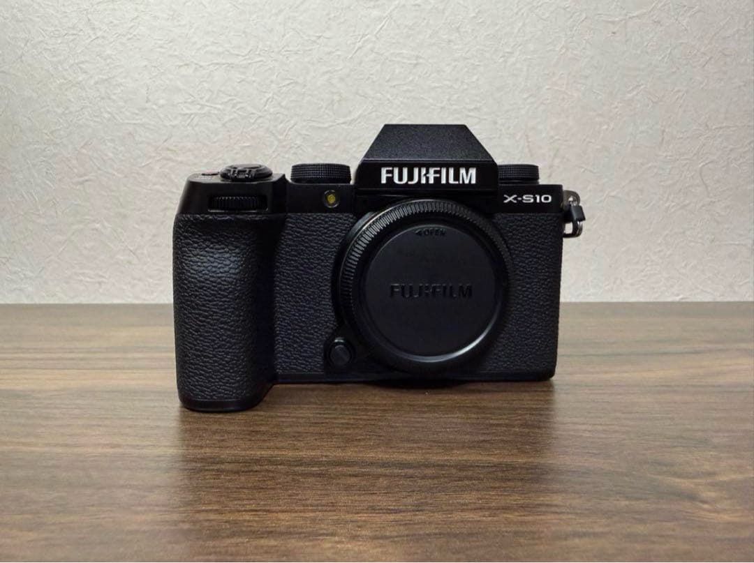 【美品】 FUJIFILM X-S10本体箱付属品全て込み