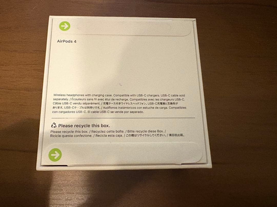 新品・未開封　AirPods 4 本体