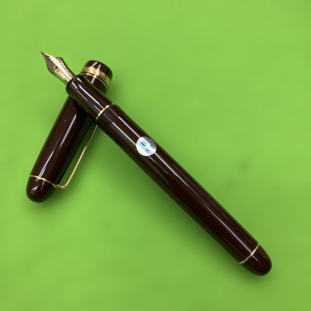 極美品‼️【pilot】14kペン先　高級万年筆 ディープレッド 太字 パイロット