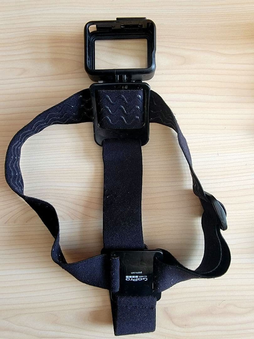 GoPro HERO7 WHITE 【本体 + アクセサリ－パッケージ】