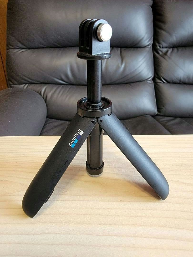 GoPro HERO7 WHITE 【本体 + アクセサリ－パッケージ】