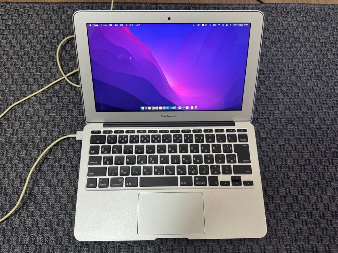 Apple MacBook Air A1465 シルバー