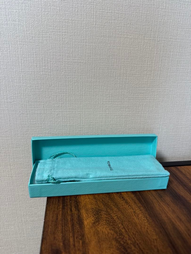 Tiffany & Co. ホワイトボールペン