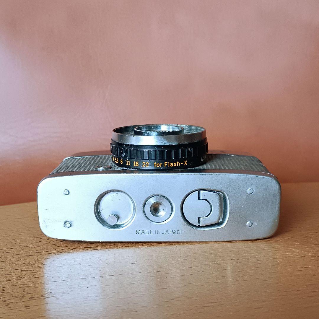 フィルムカメラ【整備、完動品】オリンパスペンEES