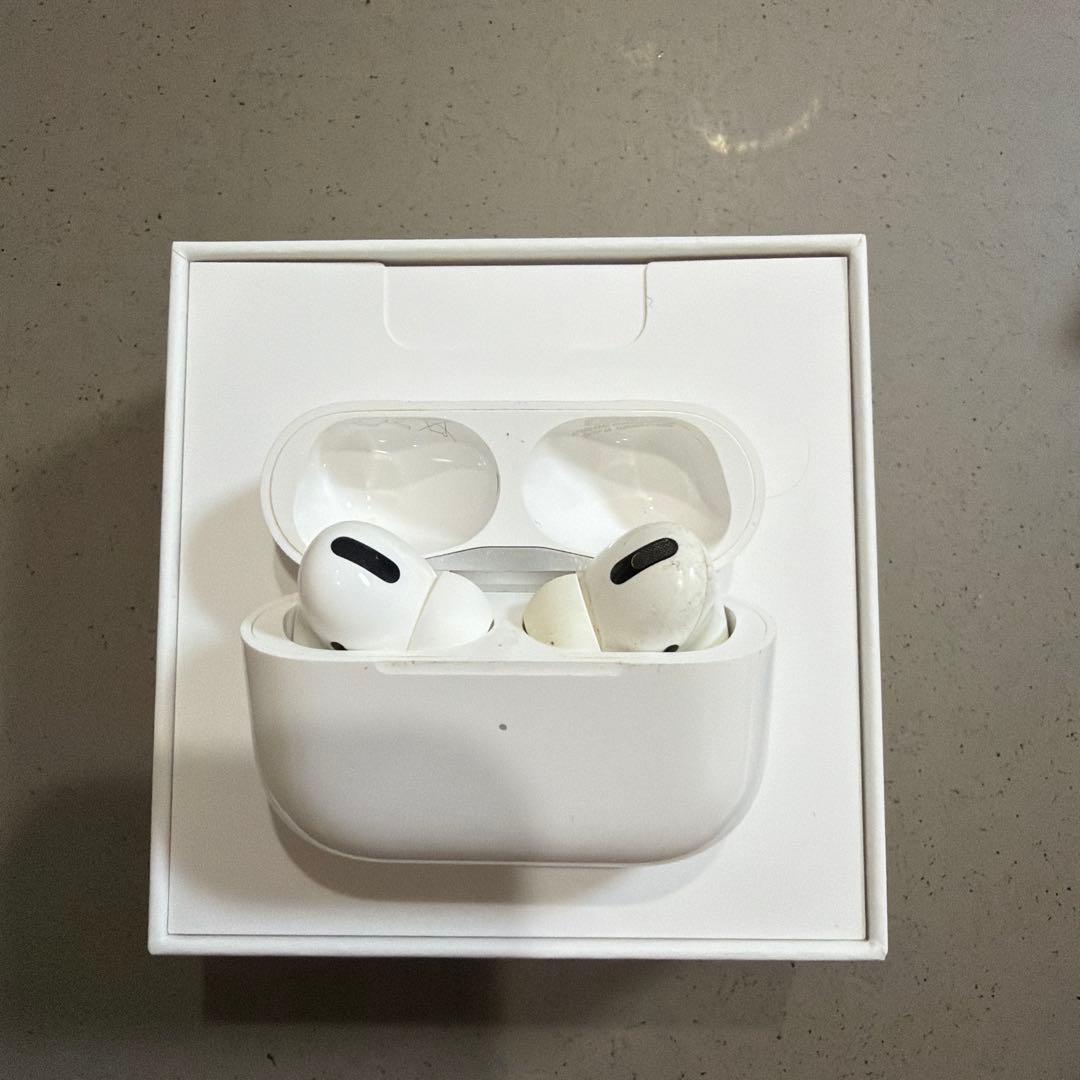 AirPods Pro 2世代初期モデル本体 ホワイト（左耳のみ）
