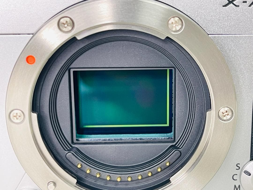 【美品A】FUJIFILM X-A3 ボディ シルバー ミラーレス一眼カメラ