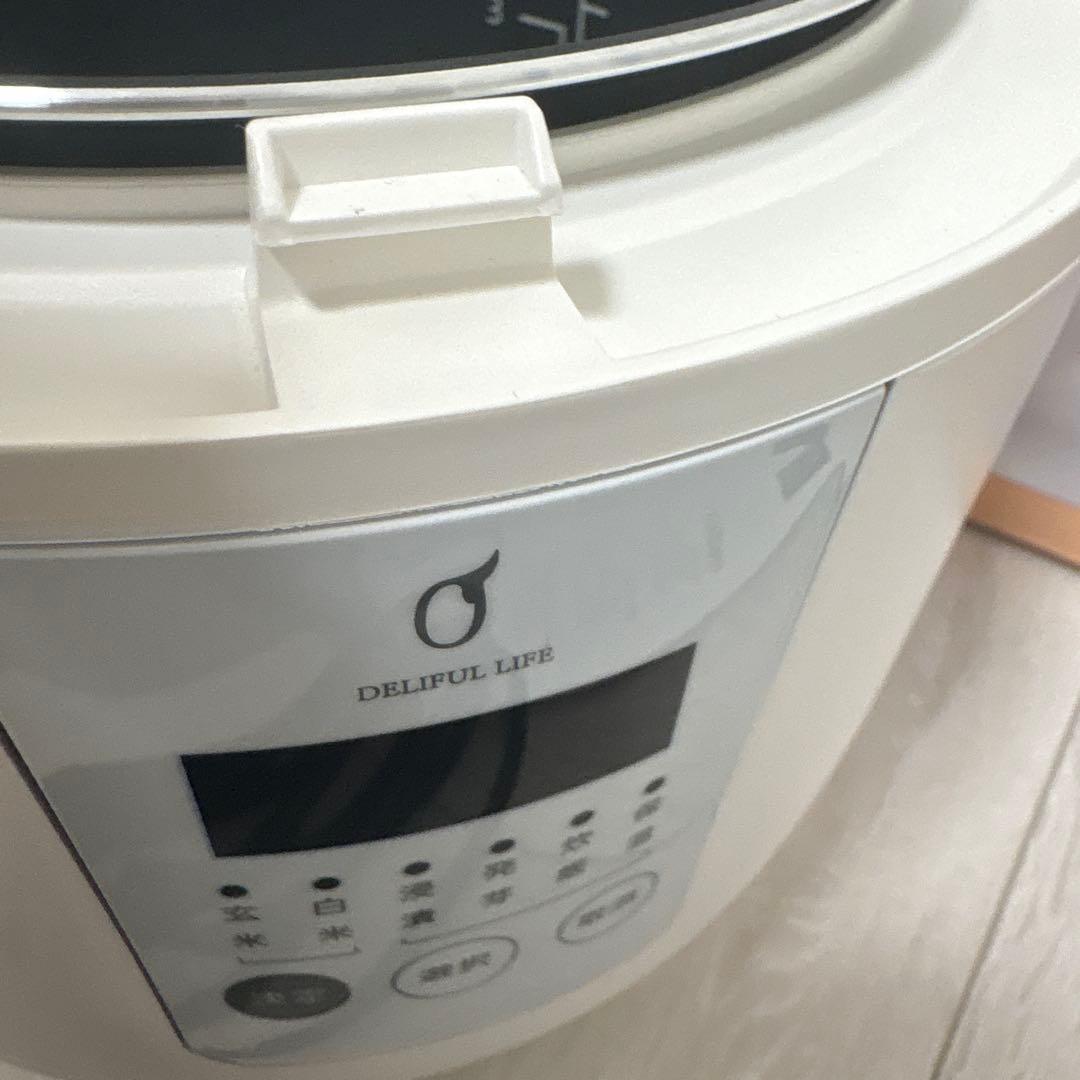 新製品！美味しく炊ける発芽玄米炊飯器　DFL-1100 DELIFUL LIFE