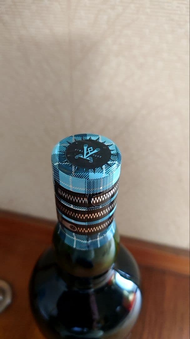 アードベッグ アードコア 46% 700ml