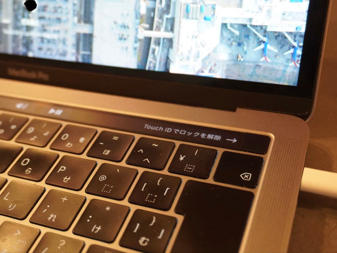【4ポート上位モデル】MacBookPro2019 i5 8GB 256GB