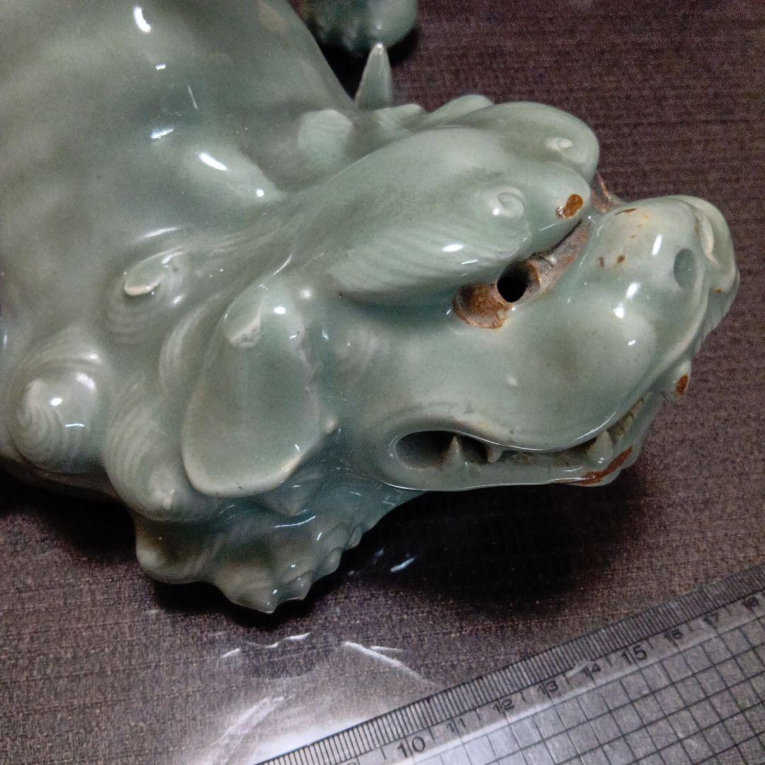 青緑色 獅子 陶器 置物 骨董 青磁獅子？
