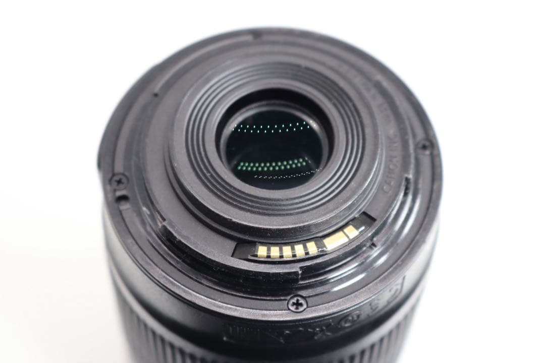 美品 【Canon EF-S 55-250mm F4-5.6 IS STM】