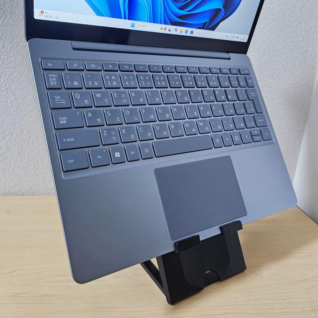 Surface Laptop Go 2／11世代 Core i5／アイスブルー