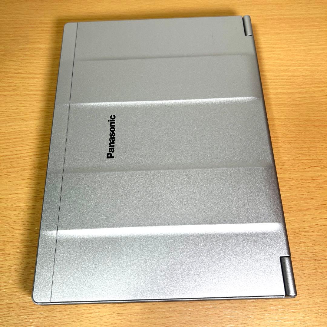 美品 Panasonic Let's note SV1 16GB Office