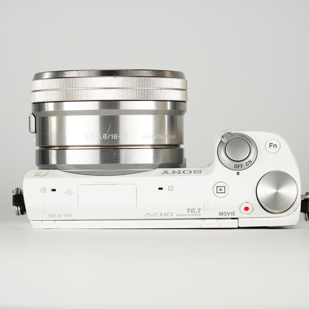 シャッター4295回美品✨軽量218g旅行最適NEX-5R 431