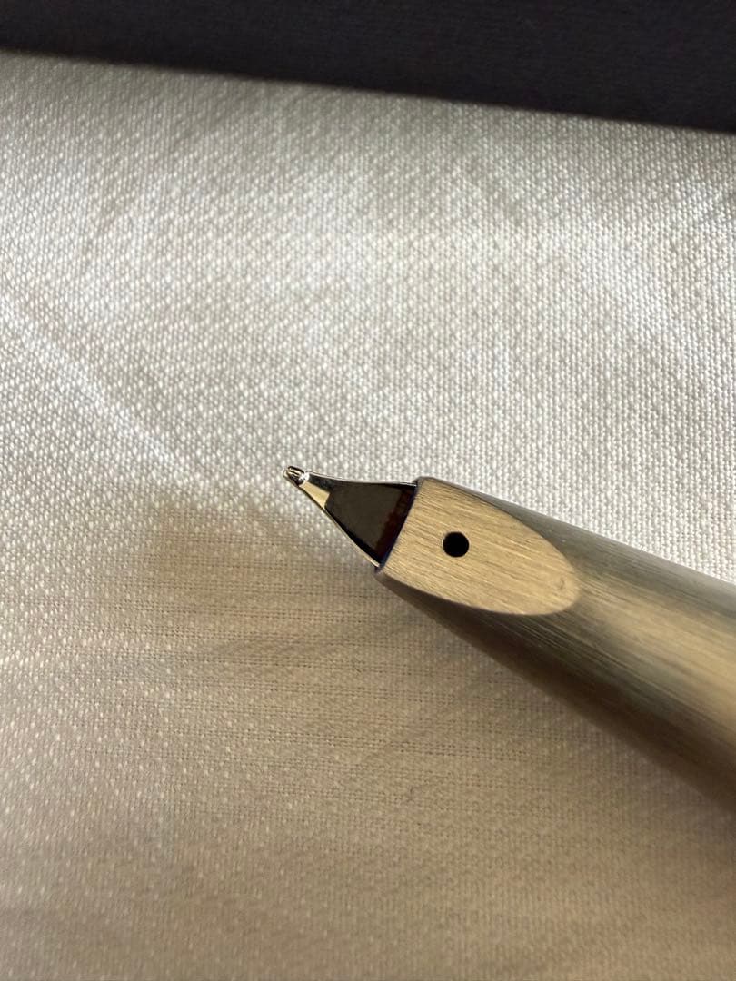 ラミー万年筆LAMY2000、新品