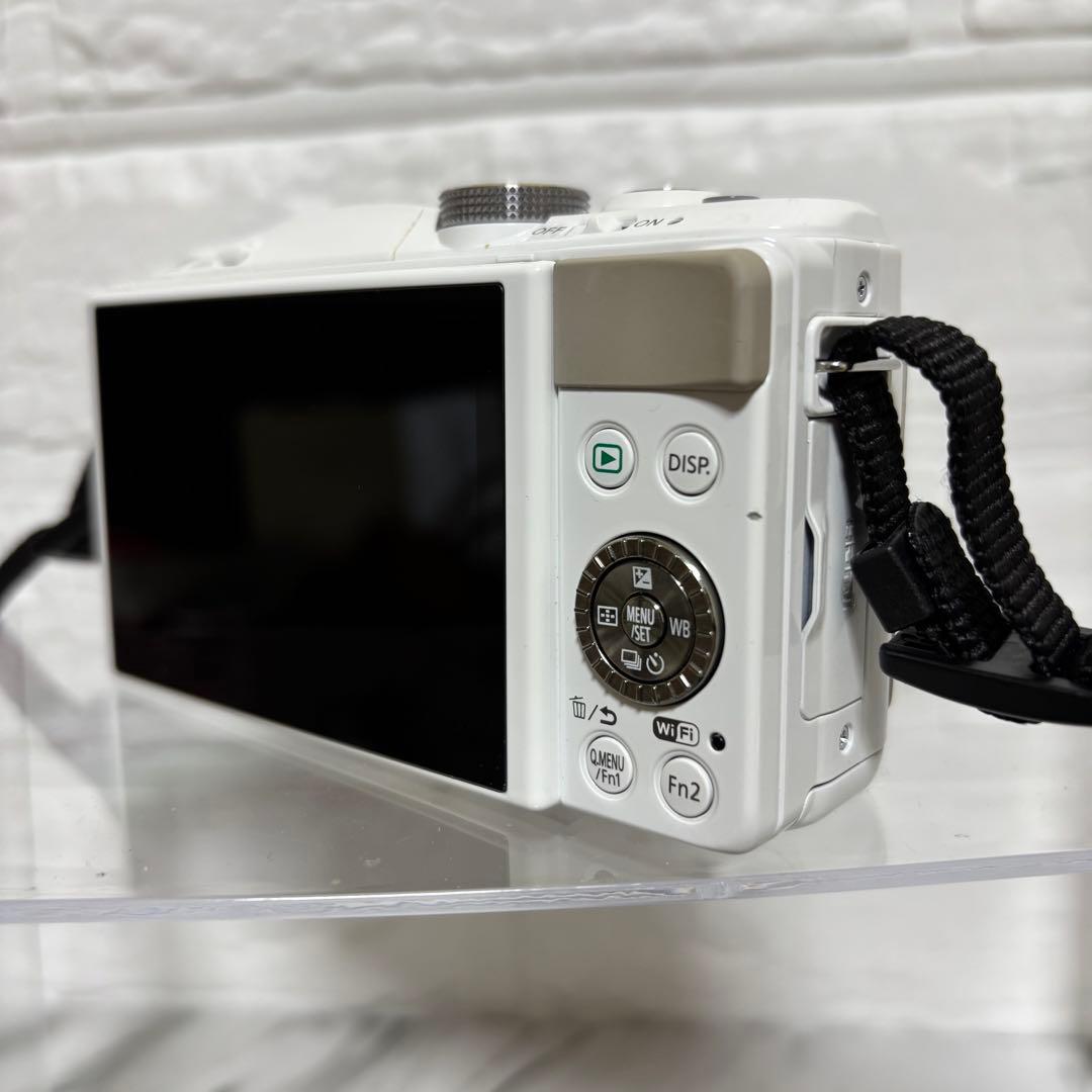 【美品】 Panasonic LUMIX DMC-GF6 一眼カメラ ミラーレス