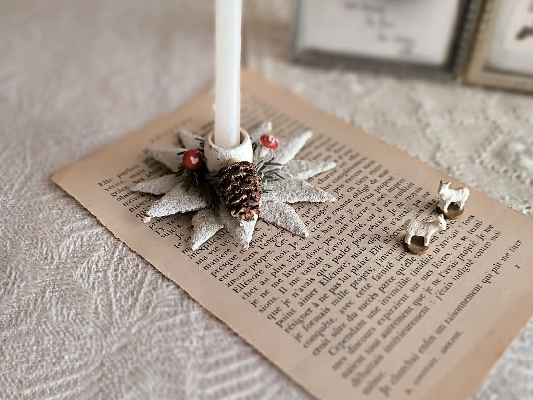 * old candle holder ❀ 星と松ぼっくりの キャンドルホルダー