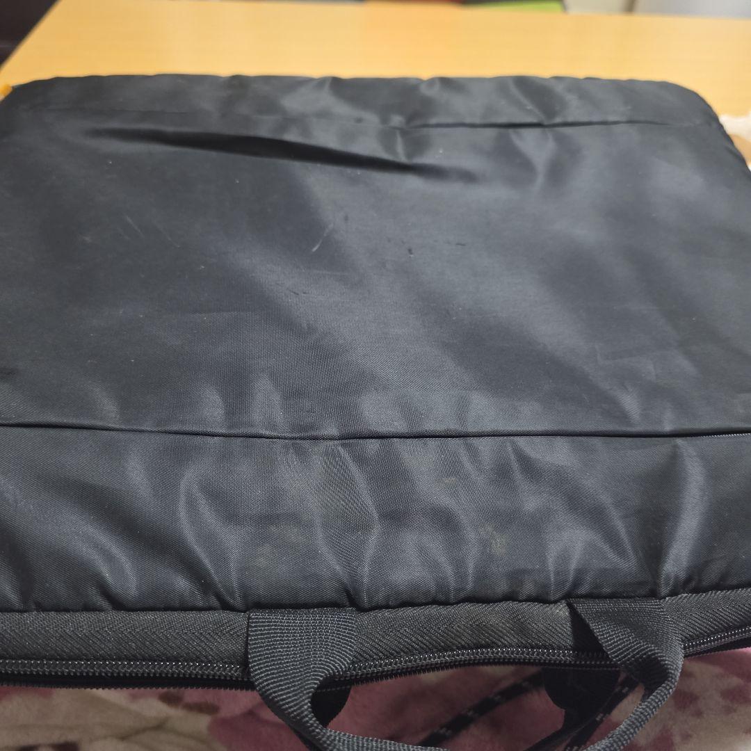富士通 LIFEBOOK AH77/U ホワイト ノートPC