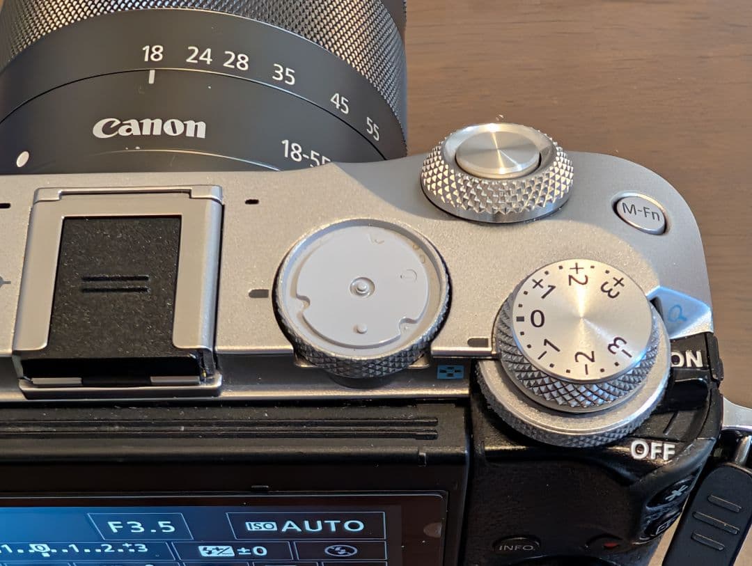 ラ*ー様 Canon EOS M6とEF-Mレンズ群のセット