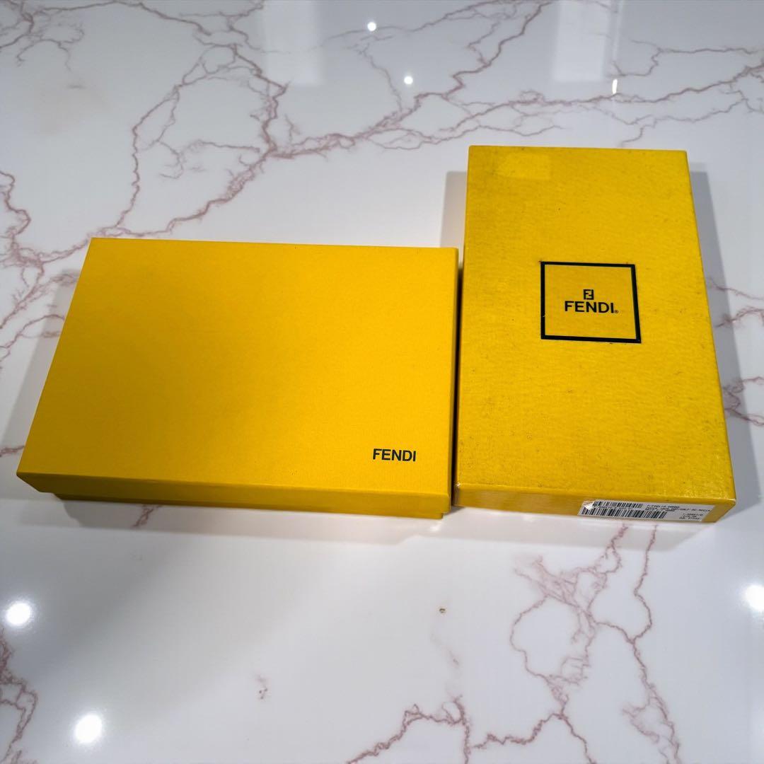PRADA FENDI Burberry 空箱 8点 まとめ プラダリボン紐付き