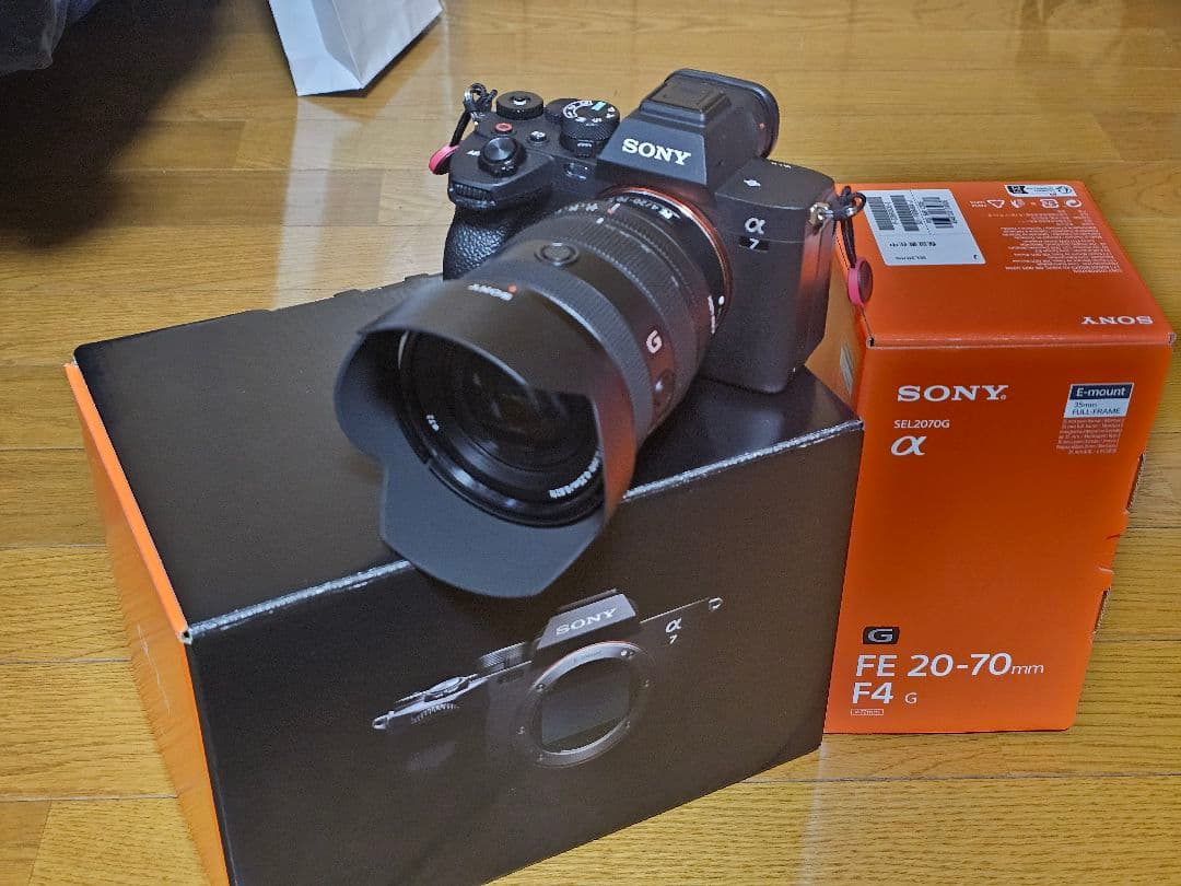 SONY α7 IV ILCE-7M4 と FE20-70mmf4G セット