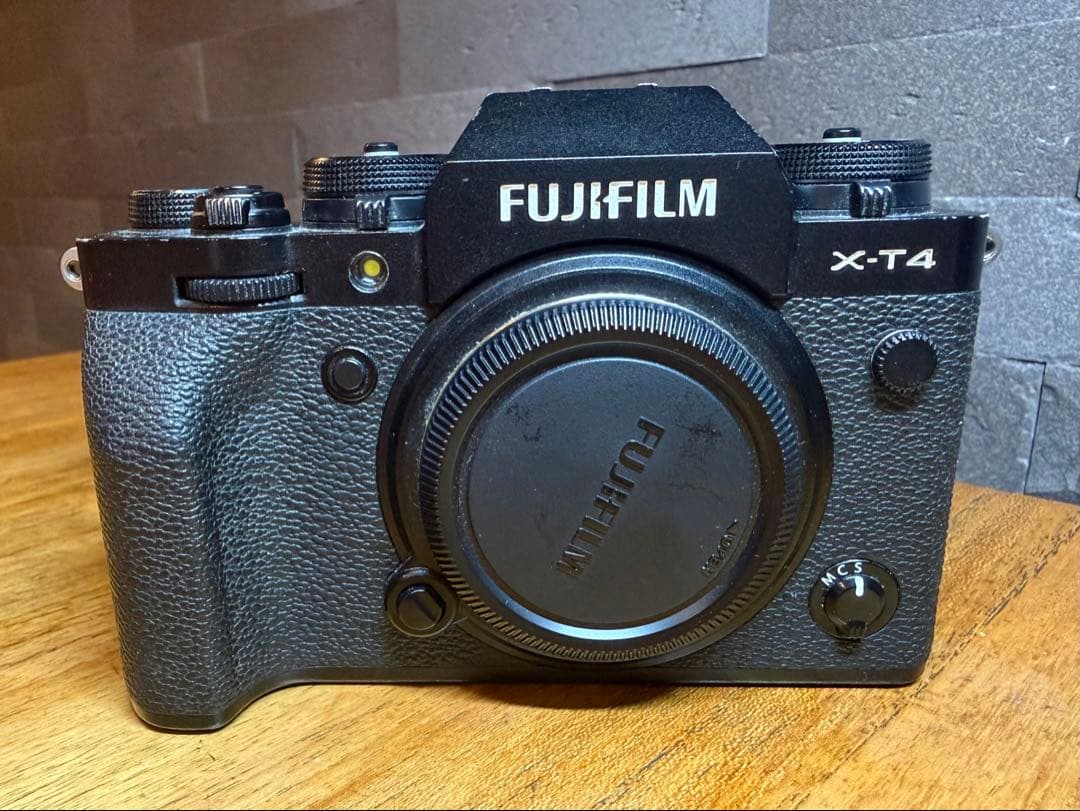 hamubag 様FUJIFILM X-T4 ミラーレス一眼カメラ(レンズ込み)
