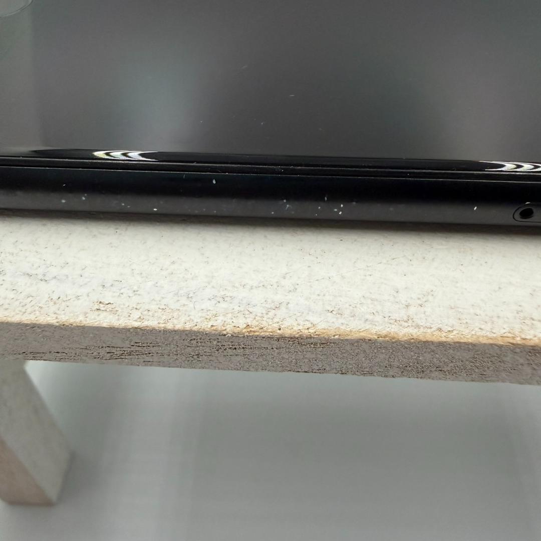 iPhone SE第3世代 64GB ミッドナイト 447