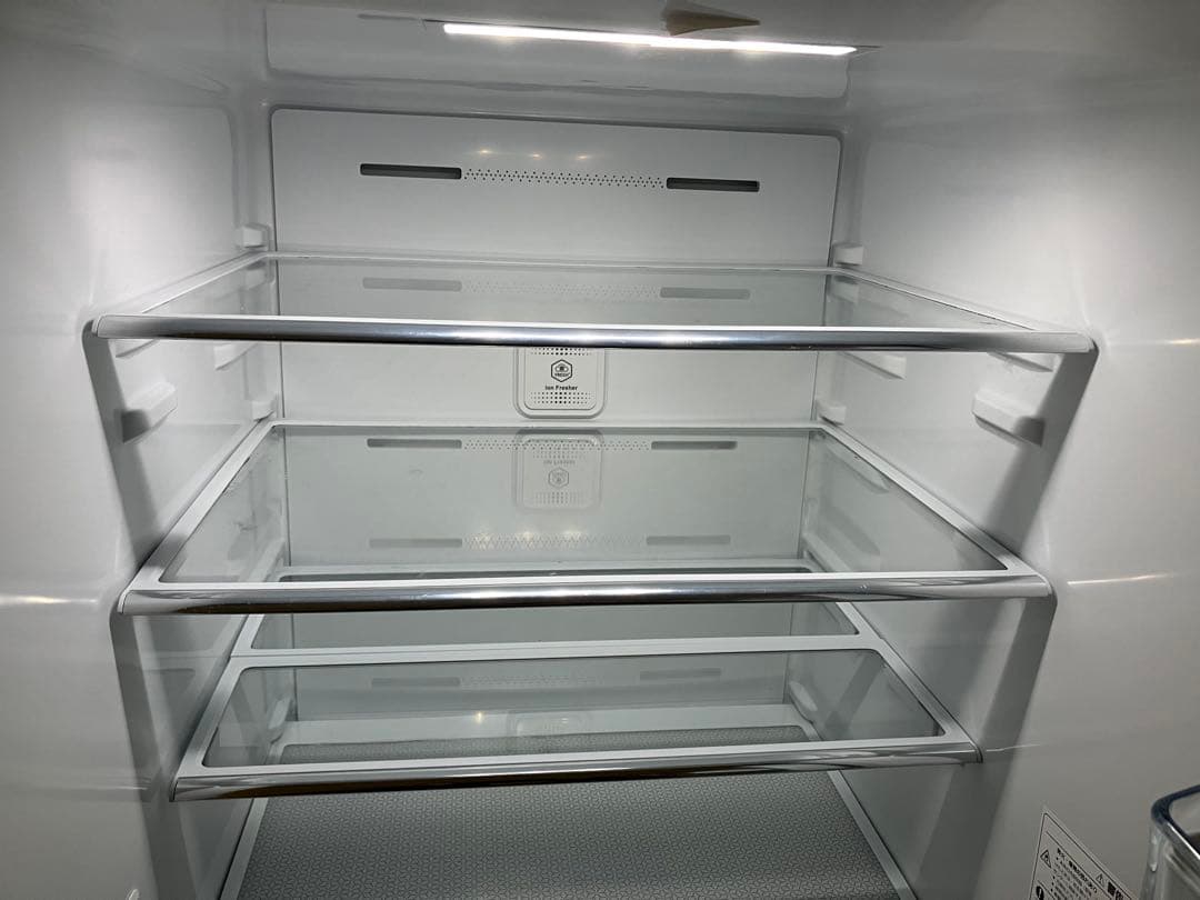 送料込み！3ドア冷凍冷蔵庫　YRZ-F36K 358L