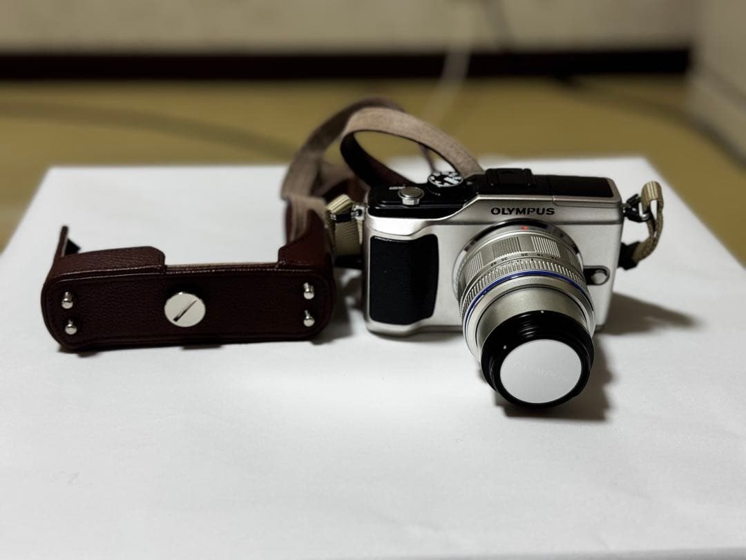 OLYMPUS デジタル一眼レフカメラ 本体