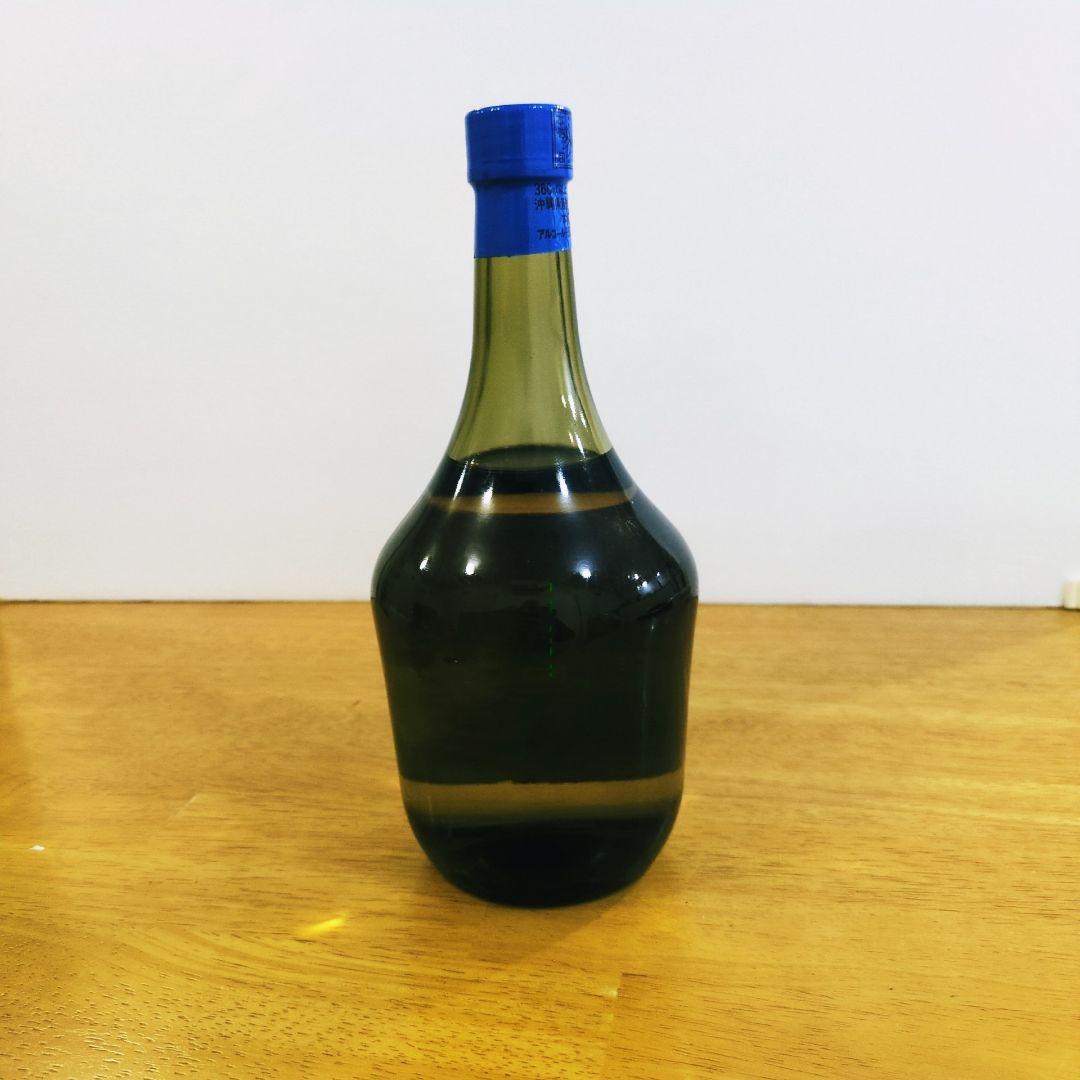 本場泡盛 「宮の華」 35度 720ml 【伊良部村時代】47年以上古酒