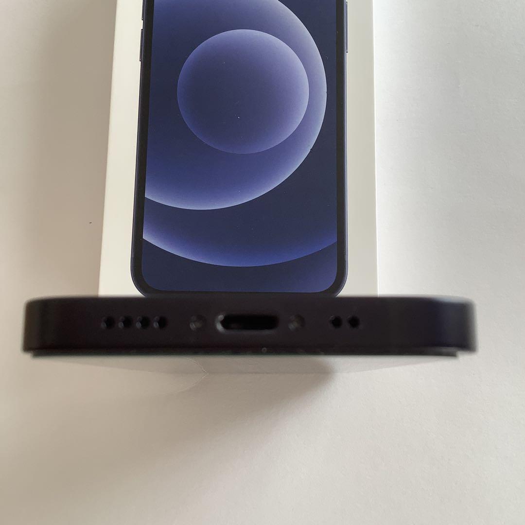 w*3様 iPhone12mini 黒128GB 美品　容量84% 覗き見防止フ