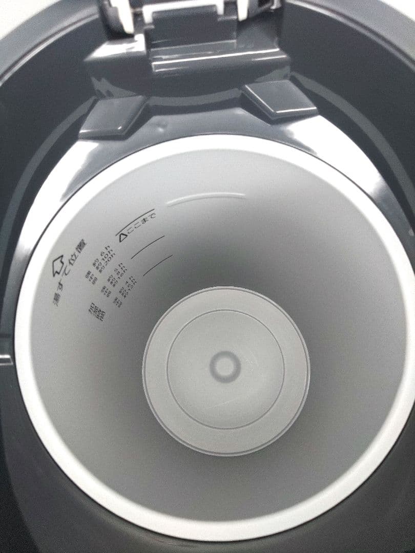 美品　ZOJIRUSHI　象印スチーム加湿器 EE-TB60-BM　2025年製