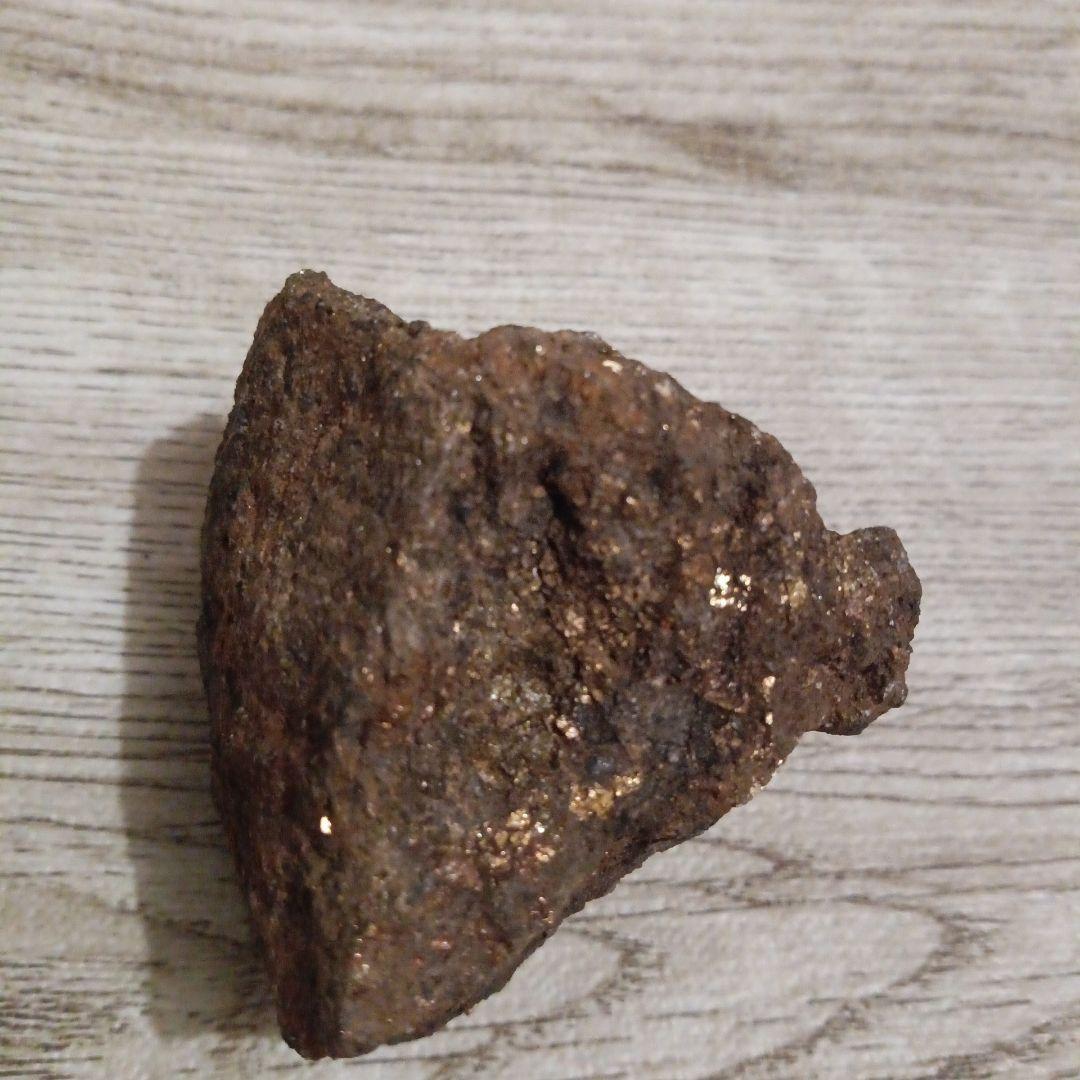 自然の鉱石 茶色 隕石？148㌘
