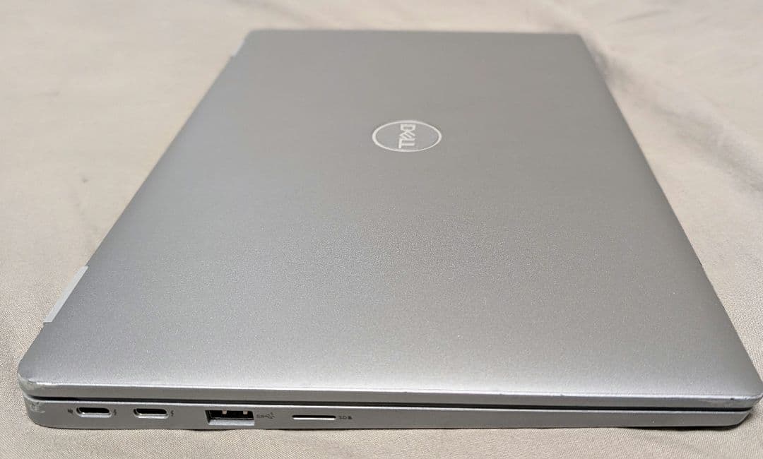 Dell13 ビジネス Core7 12世代 32GBメモリ256GB NVMe