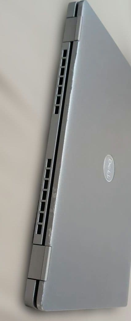 Dell13 ビジネス Core7 12世代 32GBメモリ256GB NVMe