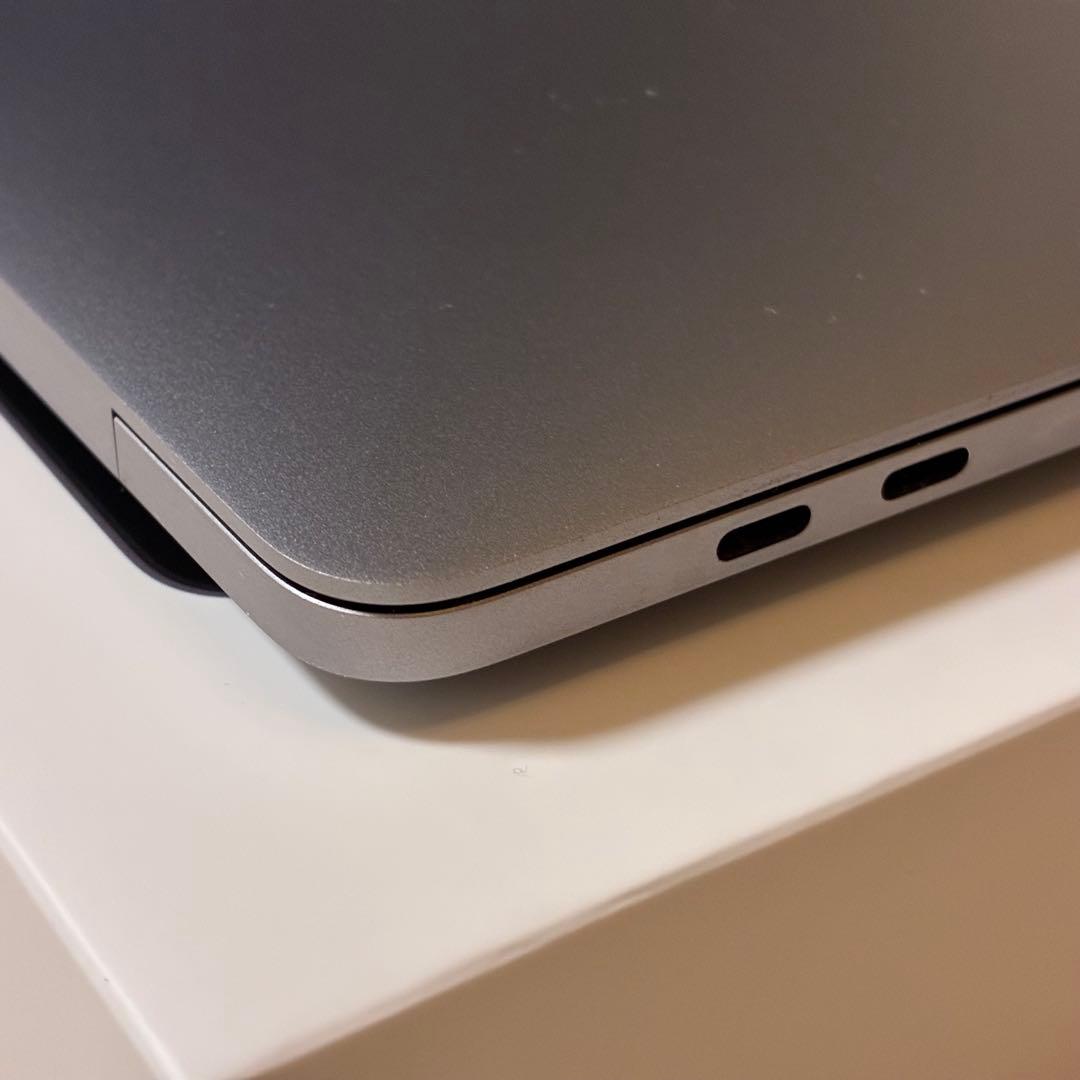 Apple M1 MacBook Pro 8GB 256GB スペースグレー本体