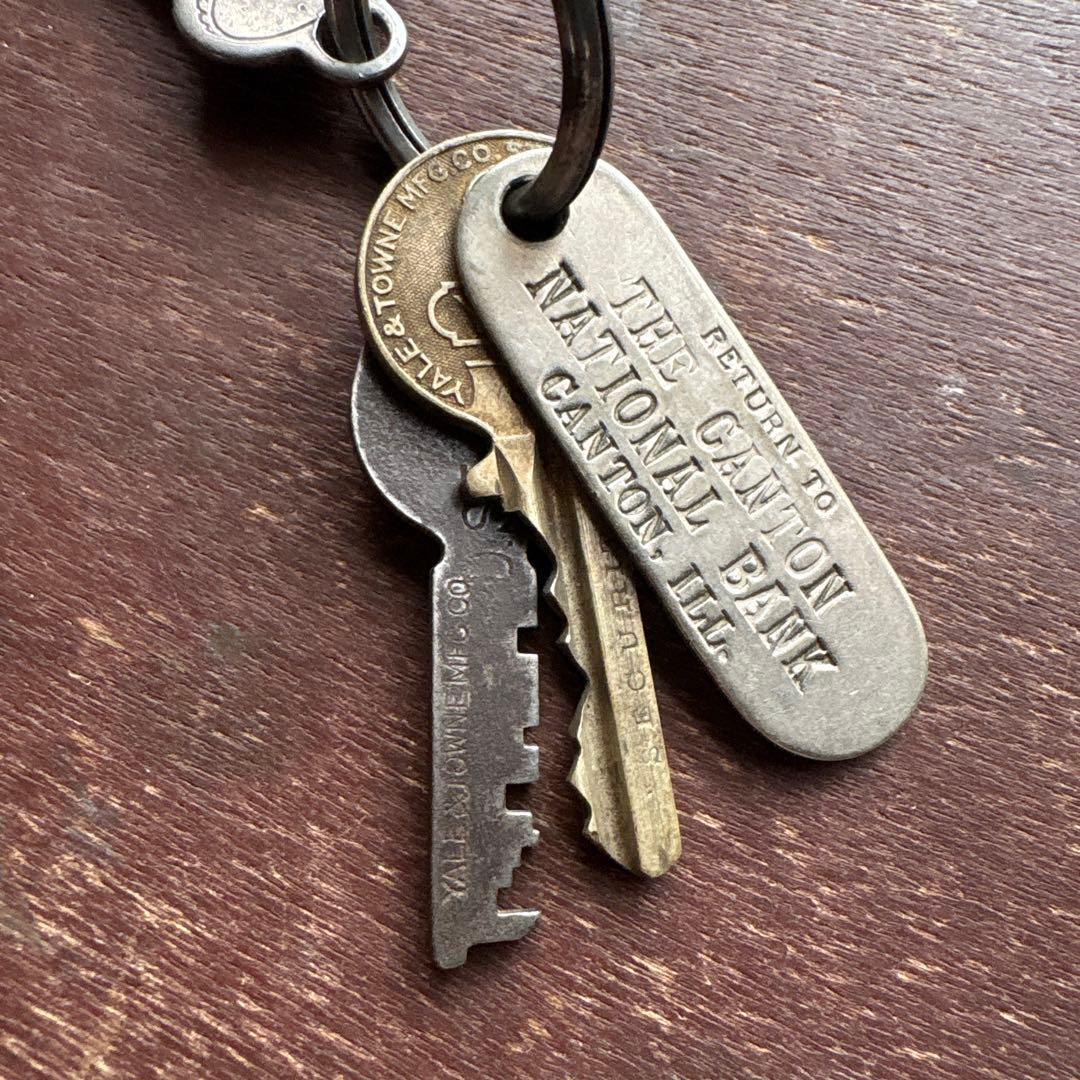 US JUNK KEY-CHAIN ／ANTIQUE ／1920’s