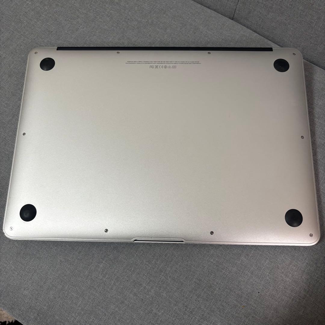Apple MacBook Air シルバー 13インチ ジャンク品