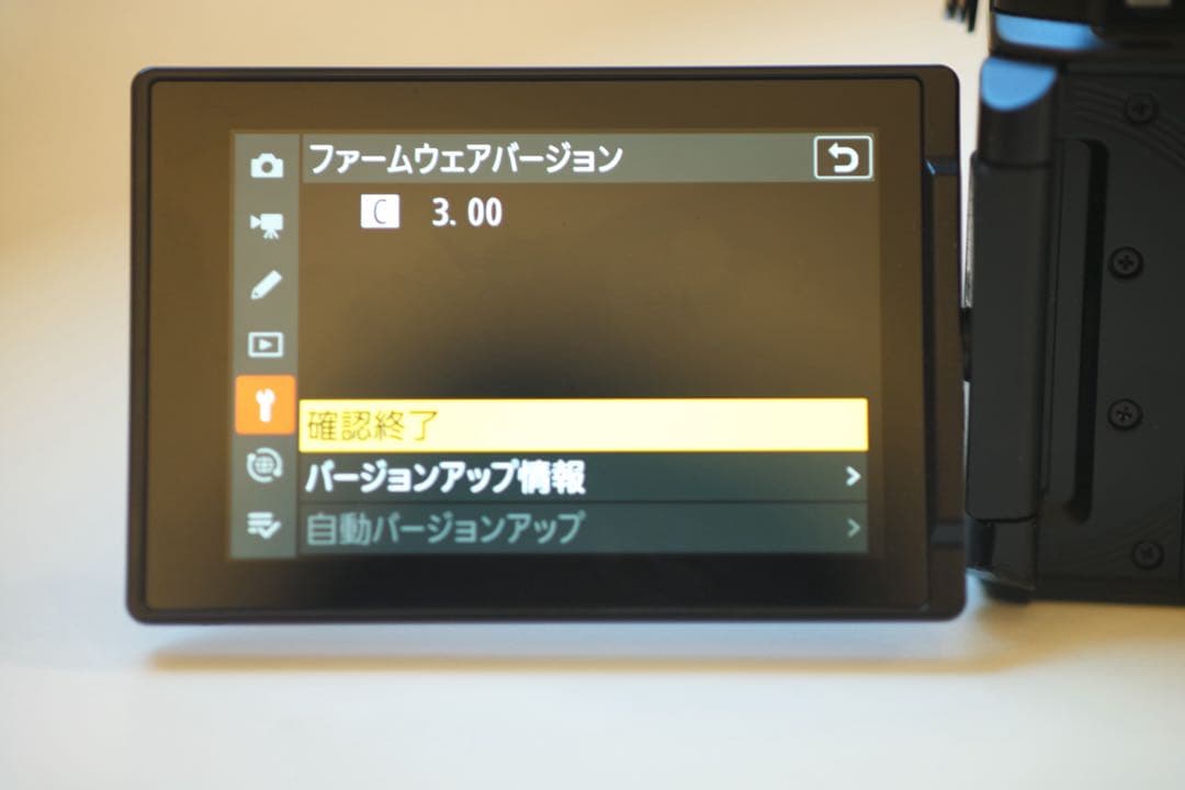 【美品】Nikon Zf ブラック ストーングレー張替済