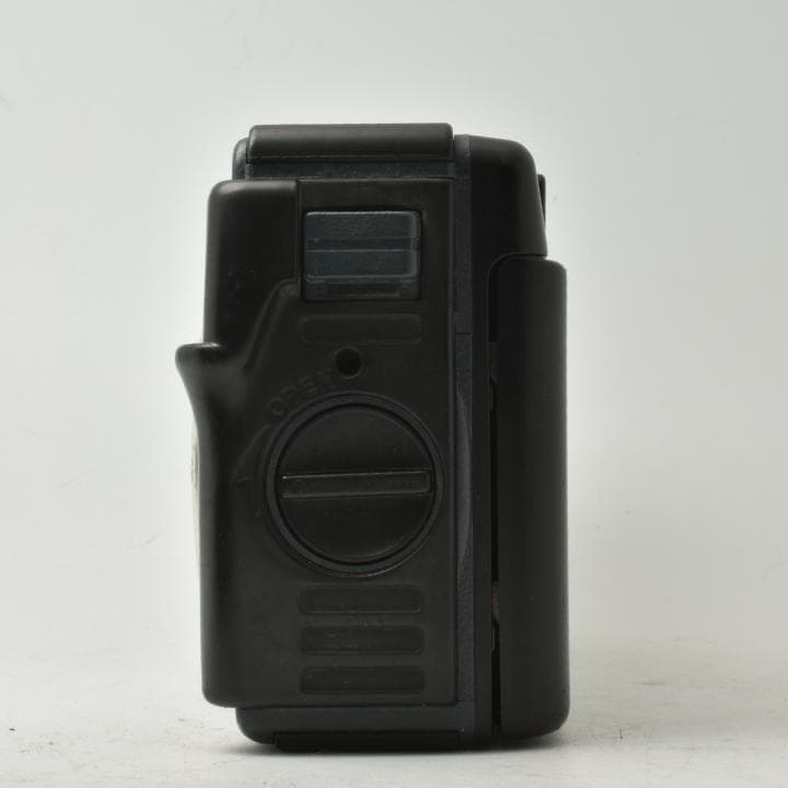 動作OK Konica 現場監督 LENS 28 WB コンパクトフィルムカメラ